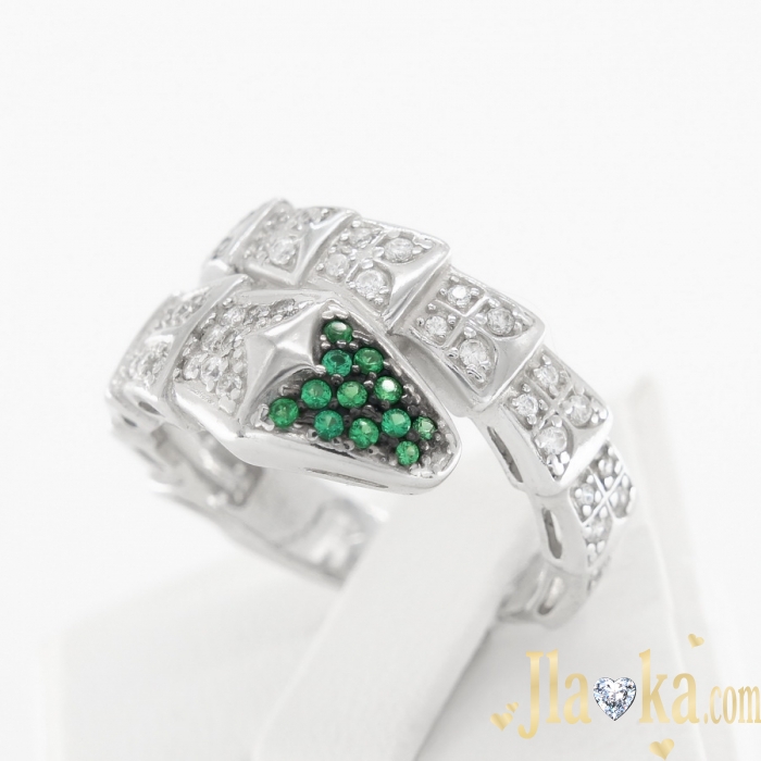 Серебряное кольцо с зелеными фианитами Анаконда