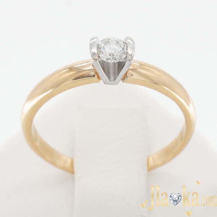 Золотое кольцо из красного золота с бриллиантом Кейти