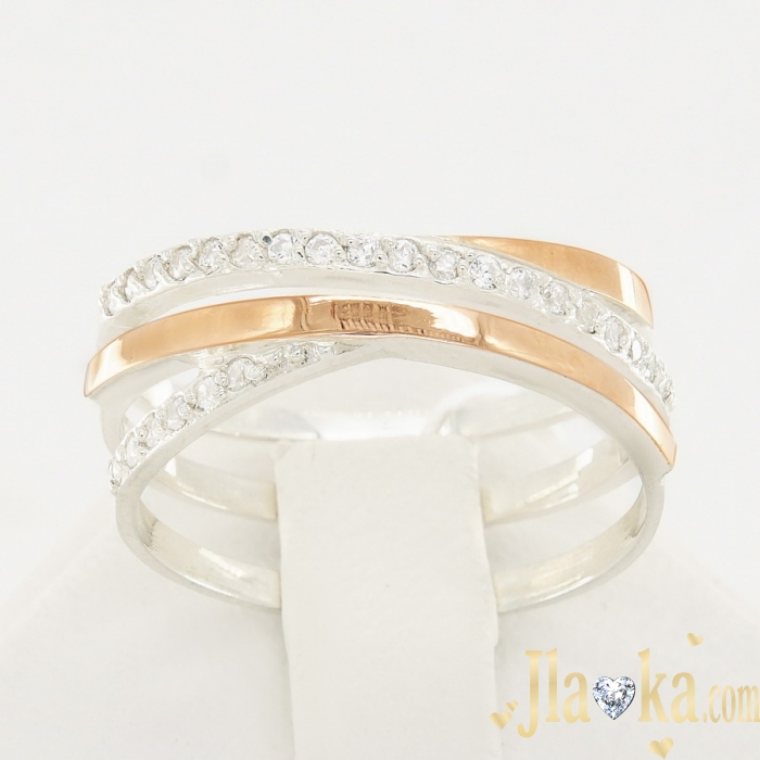Серебряное кольцо с золотой вставкой и фианитами Велари