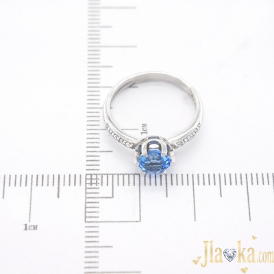 Серебряное кольцо с кварцем цвета танзанит и фиатитами Амилия