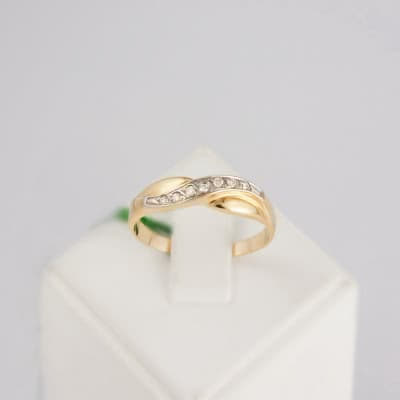 Золотое кольцо с бриллиантами Грация