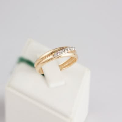 Золотое кольцо с бриллиантами Линда