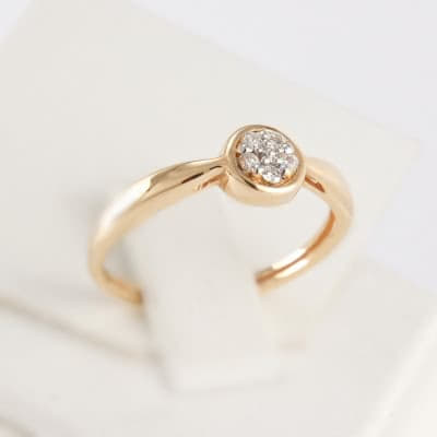 Золотое кольцо с бриллиантами Ронда