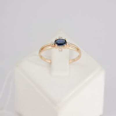 Золотое кольцо с сапфиром и бриллиантами Эйлин