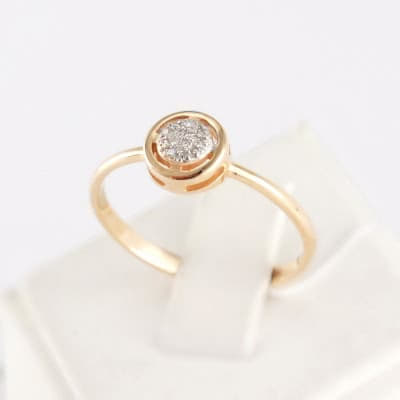 Золотое кольцо с бриллиантами Шэрон