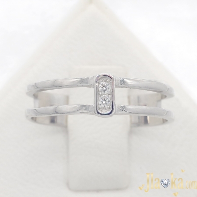 Серебряное родированное кольцо с фианитами Аделл