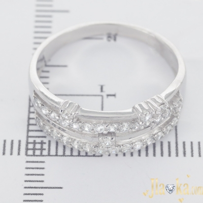 Серебряное кольцо с фианитами Диодора