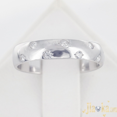 Серебряное родированное кольцо с фианитами Обри