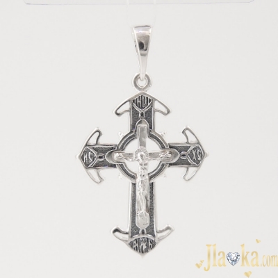 Серебряный крест с черненим и распятием Символ Духа