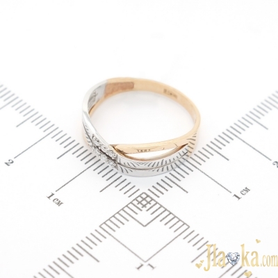 Золотое двухцветное кольцо с бриллиантами Моник