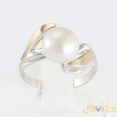 Серебряное кольцо с золотой вставкой и жемчугом Лукия