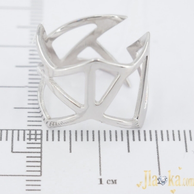 Серебряное стильное родированное кольцо Геомтрия