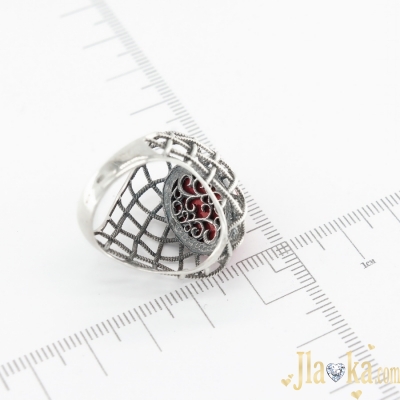 Серебряное кольцо с черненем и красной яшмой Сафура