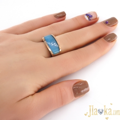 Серебряное кольцо с золотой накладкой и голубым улекситом Эмили