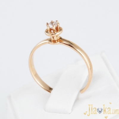 Золотое кольцо в красном золоте с фианитом Дамиани